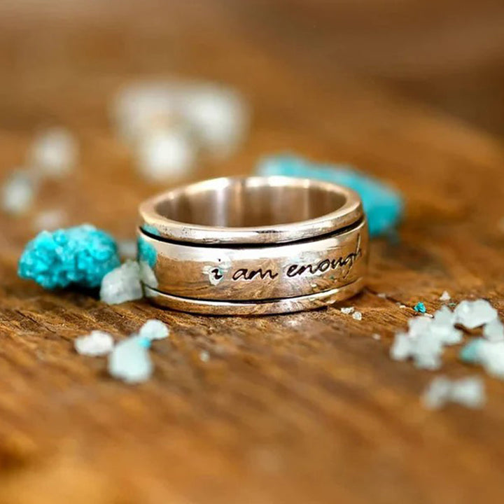 Angstring for kvinner i kobber. Roterbar ring designet for stresslindring, meditasjon og økt velvære.