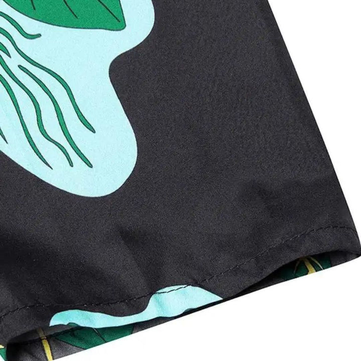 Grønn blomstret minikjole til kvinner. Langermet design i polyester, ideell for en elegant stil.