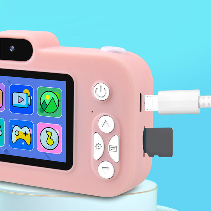 Allsidig barnekamera med HD dobbeltkamera og funksjoner for kreative bilder. Kommer i rosa, blå, lilla.