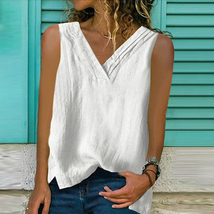 Komfortabel V-hals tanktopp for kvinner, perfekt som stilfullt basisplagg til sommer og fritid.