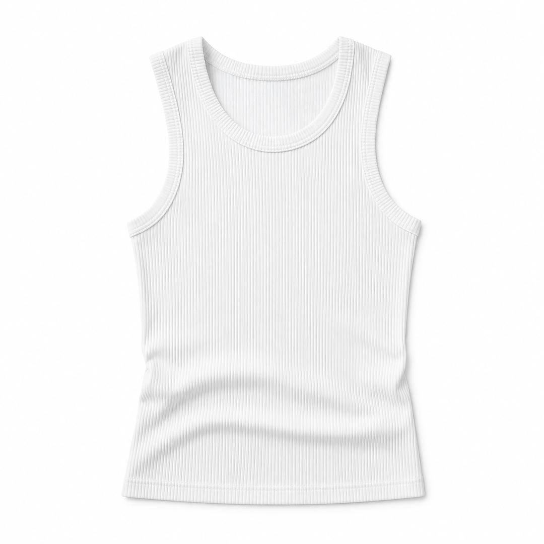 Figurnær herre tanktopp med trendy striper. Ermeløs slim fit topp, perfekt for varme dager og aktivitet.