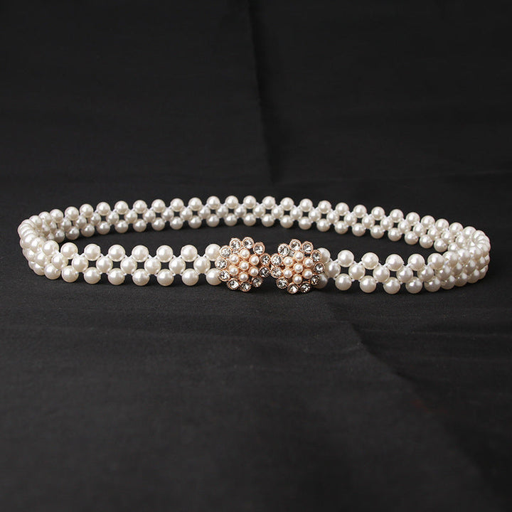 Komfortabelt elastisk perlemidjekjede med skinnende rhinestones, perfekt tilbehør for kvinner.