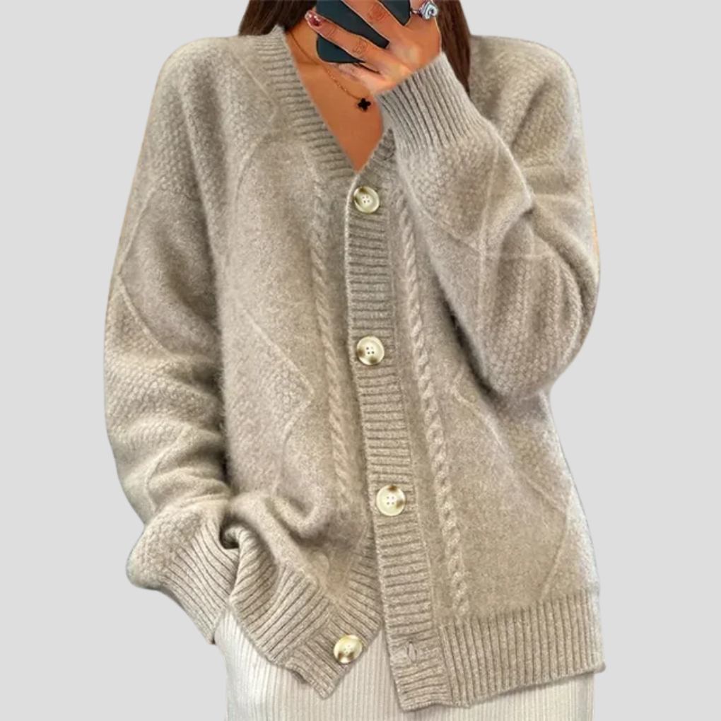 Feminin V-hals strikkejakke for dame. Sesongløs cardigan ideell for lagpålag; elegant til kontor og fritid.