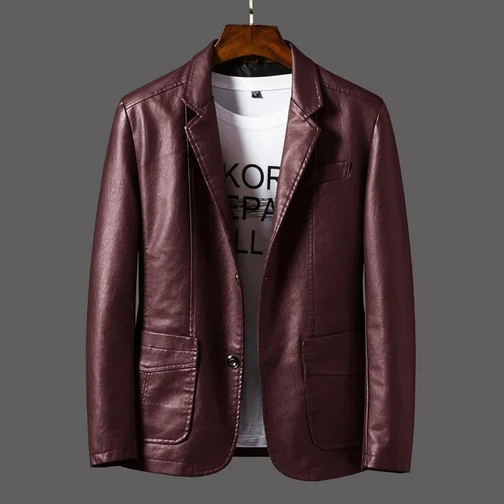Elegant brun herreskinnjakke. Robust og tidløs stil for menn. Perfekt casual yttertøy i skinn.