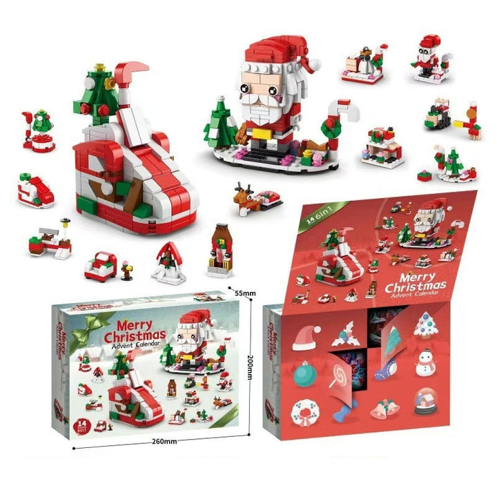 Pedagogiske byggeklosser spredt på bord, klar for kreativ lek etter julekalender-åpning.