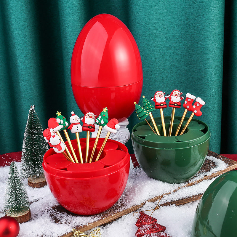 Rustfritt stål juleskje-sett for julen. Kombinerer funksjon og juleglede i kjøkkenet.