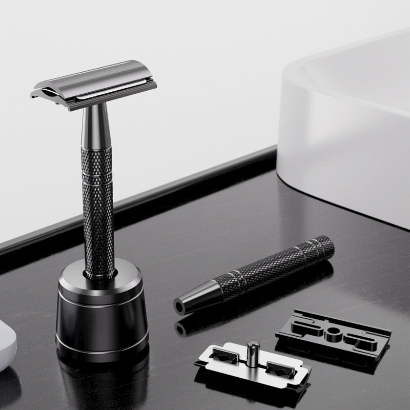 Elegant sikkerhetshøvel for menn; et must for klassisk barbering og daglig grooming.