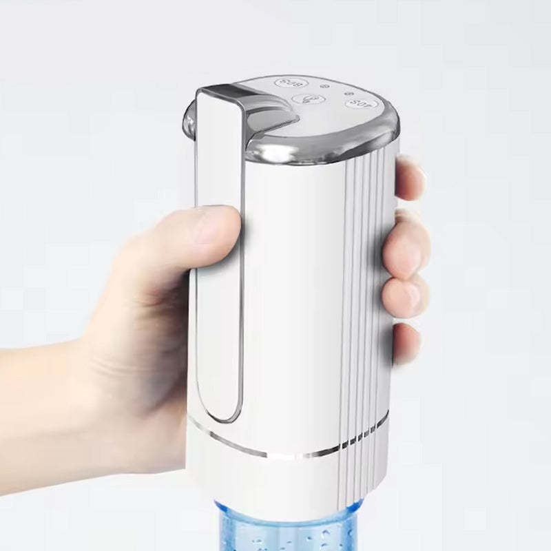Bruker monterer enkelt den automatiske vannpumpen på vannflasken for umiddelbar bruk.
