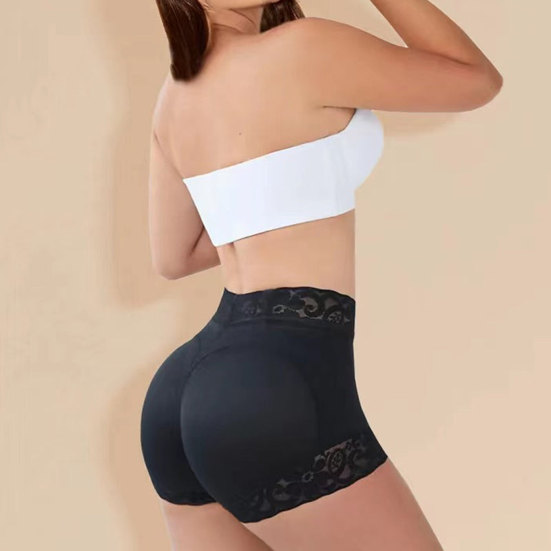 Diskret blondetruse shapewear for damer, med usynlig magekontroll og effektivt rumpe-løft.
