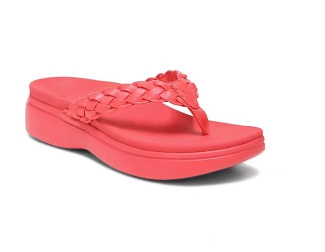 Dame bohemske sommersandaler. Komfortable flats for stil og fritid. Perfekte justerbare fritidssko.