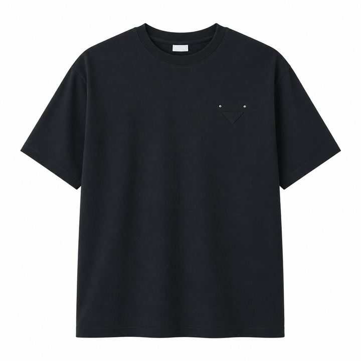 Allsidig bomull t-skjorte for menn, perfekt basisplagg for mote og streetwear.