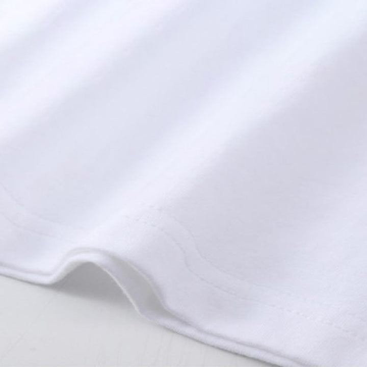 Kvinner t-skjorte med grafisk trykk, komfortabel passform. Ideell for sommer og fritid.