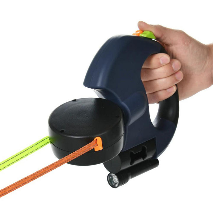 Effektivt hundebånd for lufting av to hunder, uttrekkbart med LED-lys for bedre synlighet og sikkerhet.