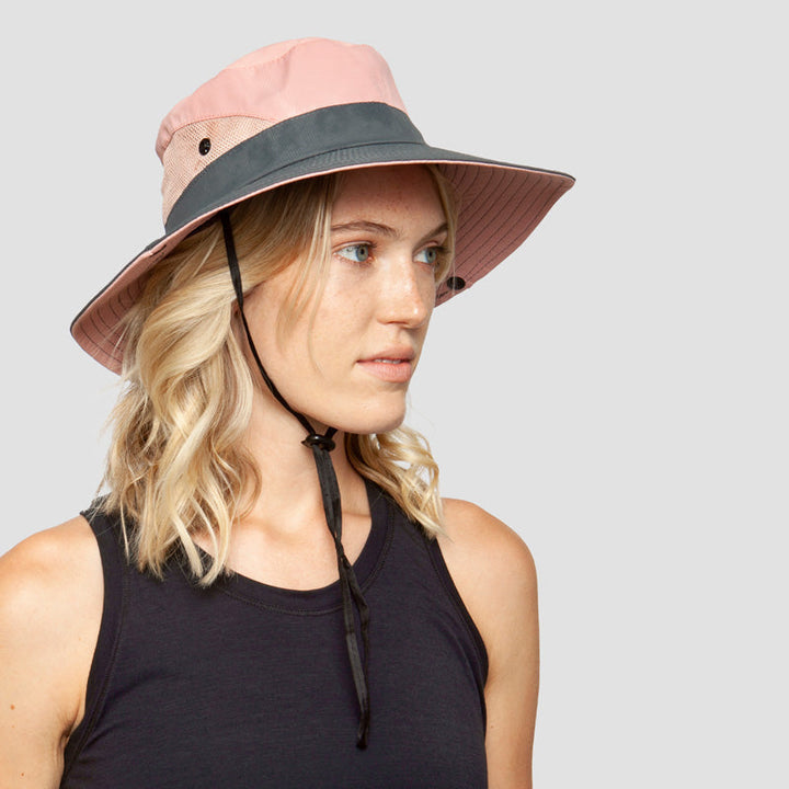 Trendy sammenleggbar strandhatt for damer, med UV-beskyttelse for stilfull og trygg soling.