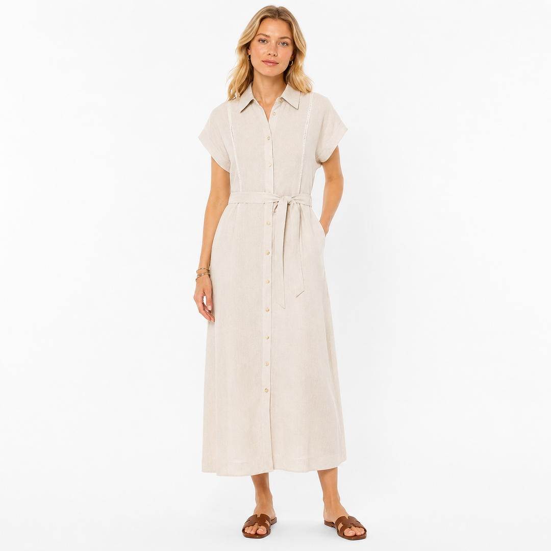 Stilren lang lin/lyocell kjole for dame. Kortermet sommerkjole med knytebelte for en elegant look.