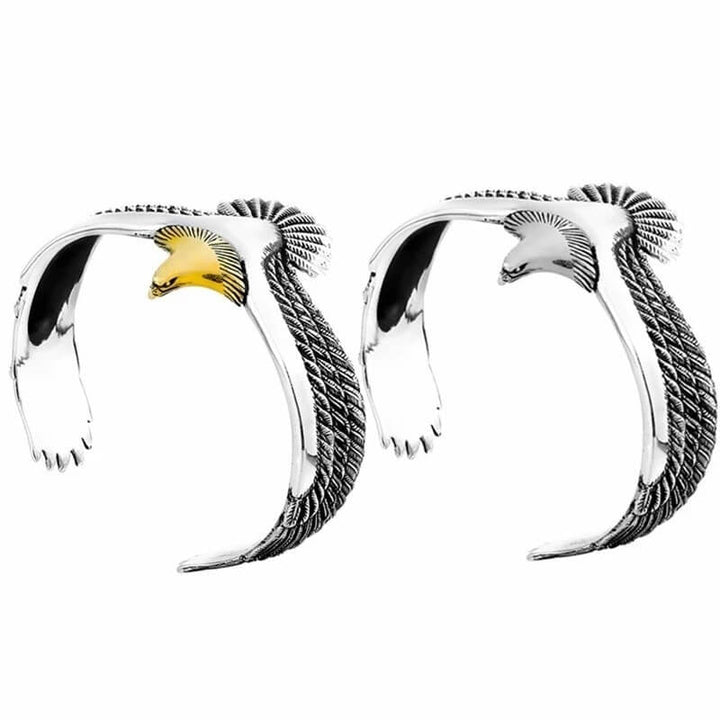 Unisex armbånd med unikt ørnemotiv, elegant design og justerbar passform. Et stilrent smykke for alle anledninger.