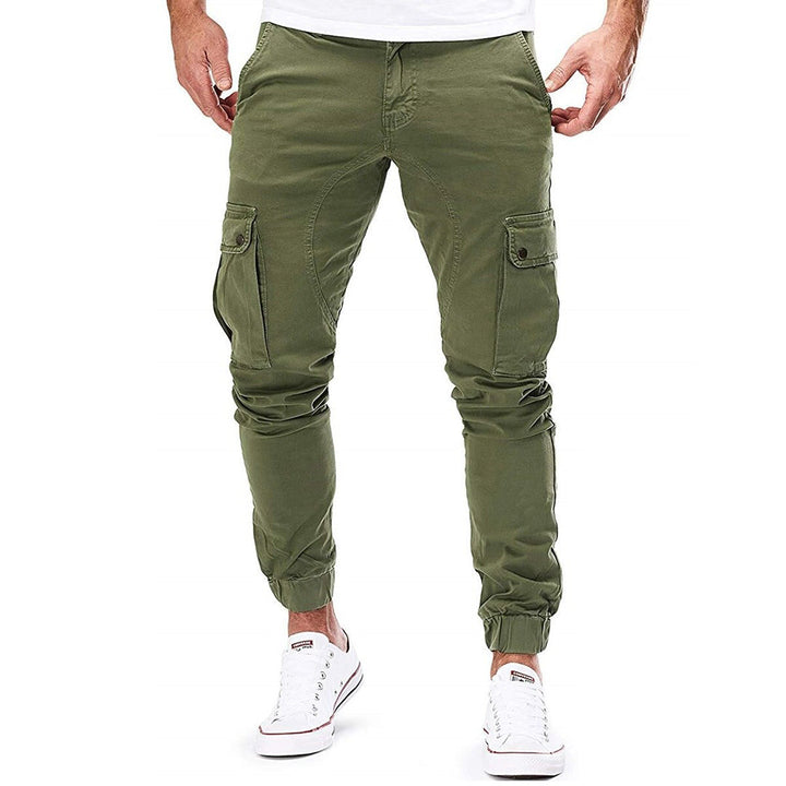 Stilige menns casual cargo joggebukser. Allsidige fritidsbukser for moderne avslappet mote og hverdagsklær.