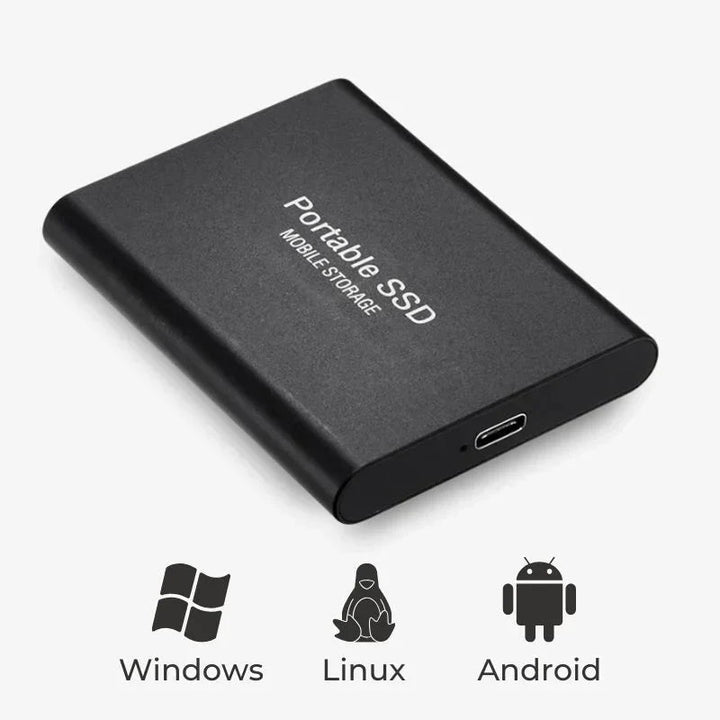 Ekstern SSD koblet til bærbar PC via USB 3.1, demonstrerer rask dataoverføring.