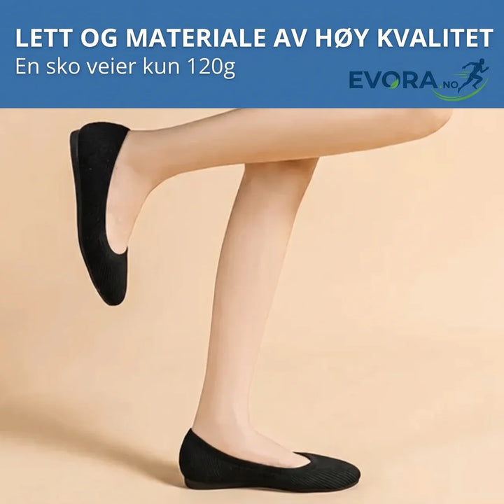 Elegante sorte ballerinasko for dame, sklisikre og vanntette med myk komfortabel EVA-såle.