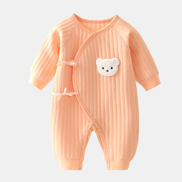 Allsidig babyromper med bjørnedesign, ideell for høst, vinter og vår. Myk, komfortabel babydress for babyer.