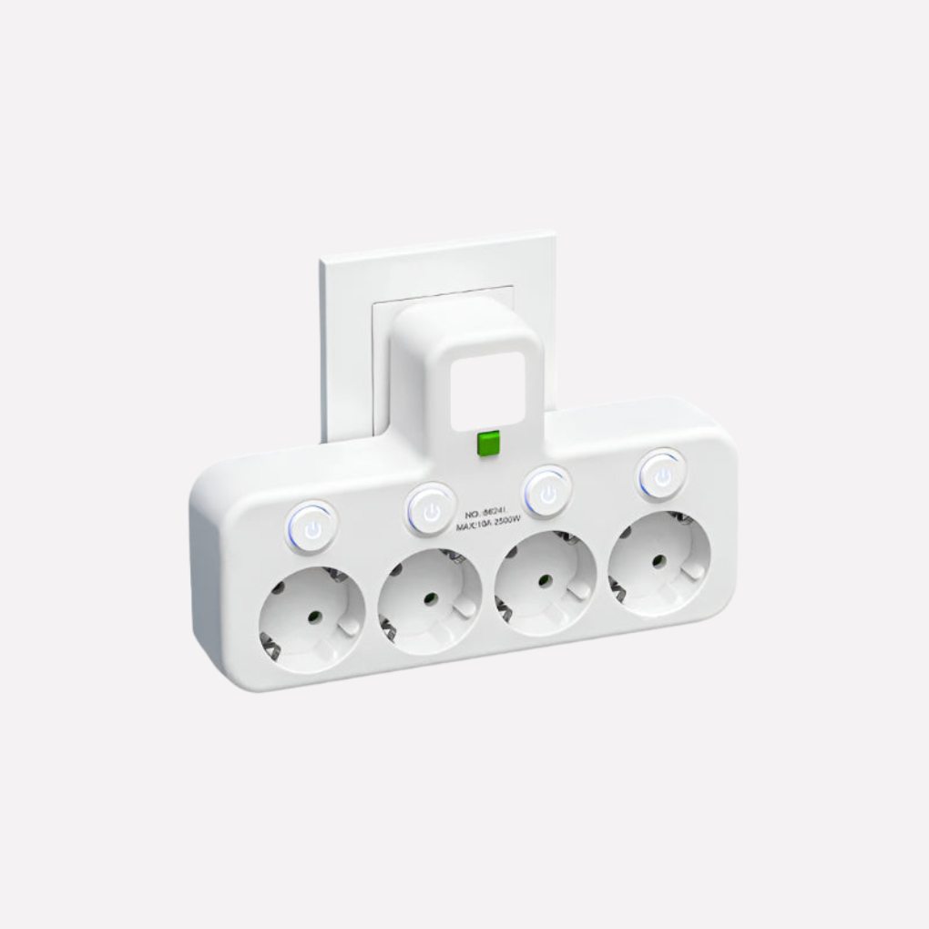 Universal strømfordeler med USB-C & overspenningsbeskyttelse. Perfekt for lading av elektronikk hjemme/kontor.