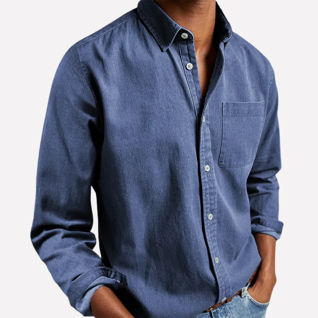Blå menns fritidsskjorte med kortermede armer. Gir god komfort og casual stil for enhver anledning.