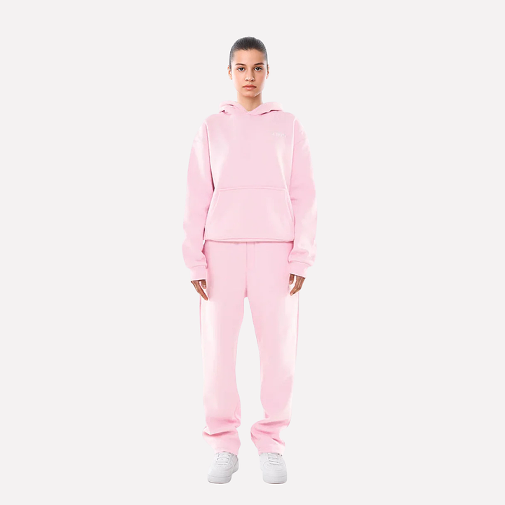 Komfortabel unisex treningsdrakt for trening, avslapning eller hverdagsbruk. Stilfullt og praktisk sett.