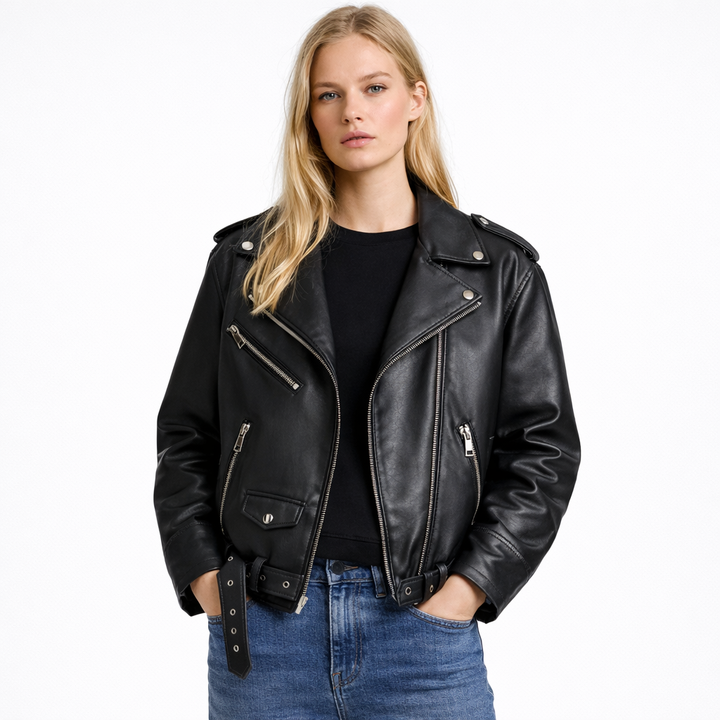 Svart klassisk dame bikerjakke i PU-skinn. Perfekt vegansk skinnjakke for vår og høst, moteriktig og elegant.