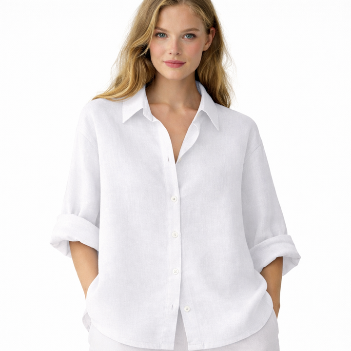 Komfortabel elegant damebluse, oversized modell med krage. Perfekt for en avslappet, men stilfull sommerlook.