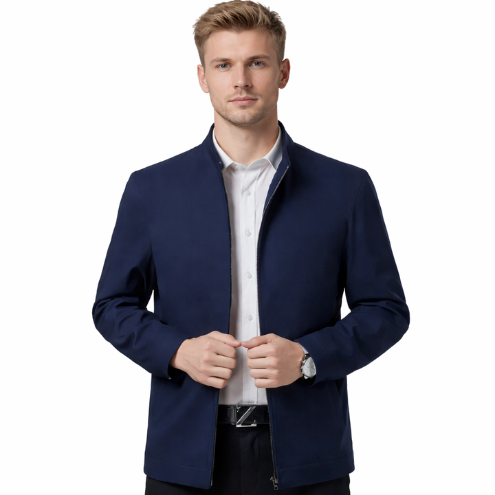Bakside av formell herre dressjakke. Elegant businessjakke for menn, ideell for vår og høst.