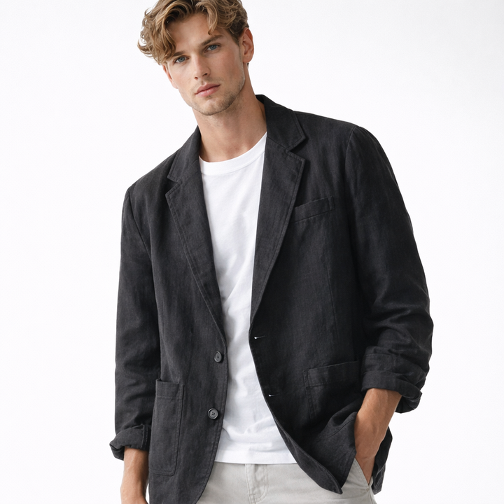 Marineblå herre sommerblazer i store størrelser. Elegant, pustende og lett jakke for herre, mote.