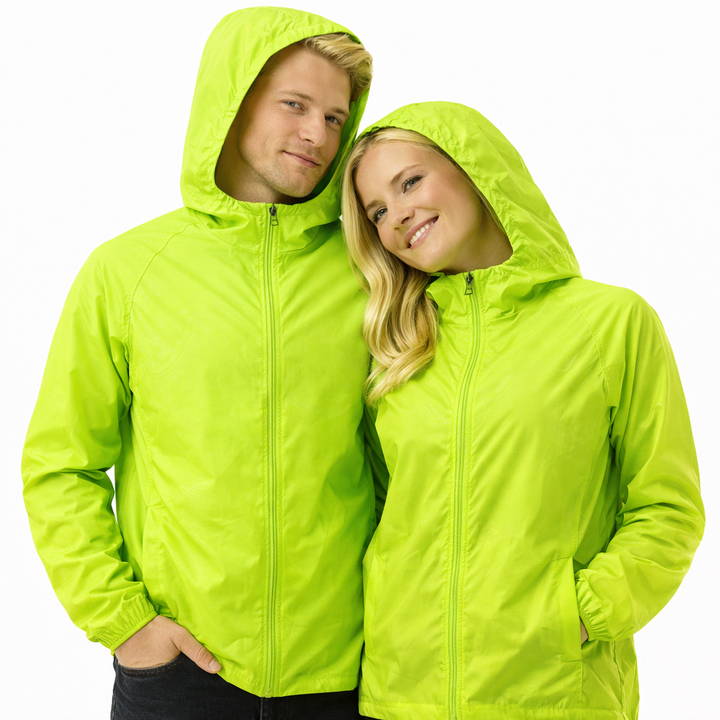 Komfortabel unisex vindjakke, vanntett og lett, for alle utendørsaktiviteter.