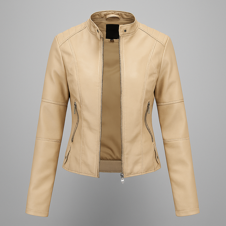 Elegant rød skinnjakke til dame med biker-stil og glidelåsdetaljer; en statement-jakke.