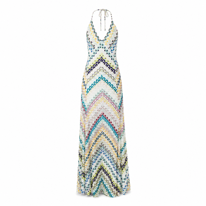 Elegant flerfarget grønn boho maxikjole for fest eller strand. Ermeløs damekjole med v-hals og flytende lang silhuett.