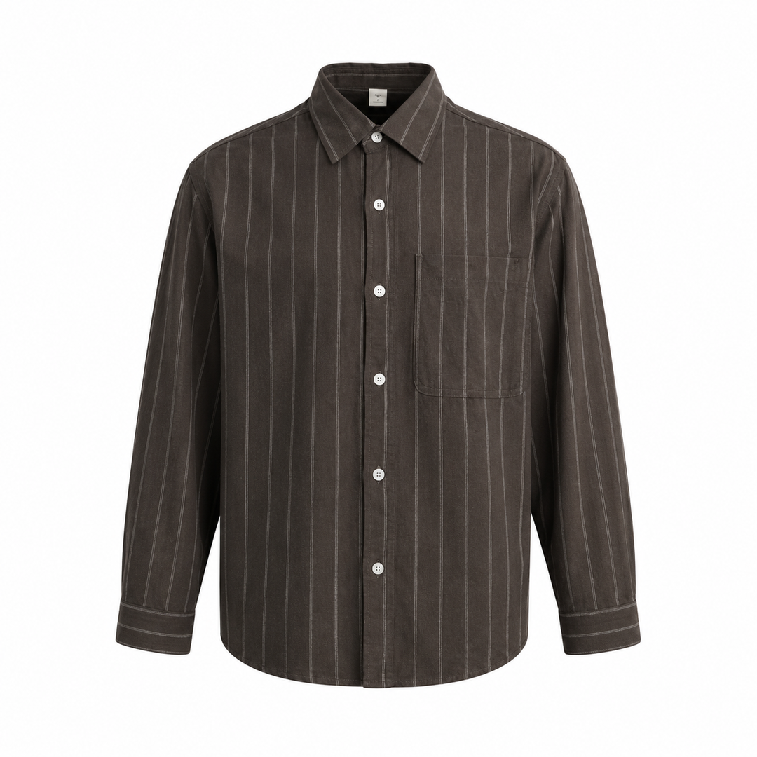Elegant stripet langermet herreskjorte i Oxford-stil. Allround casual skjorte for menn, ideell for kontorstil.