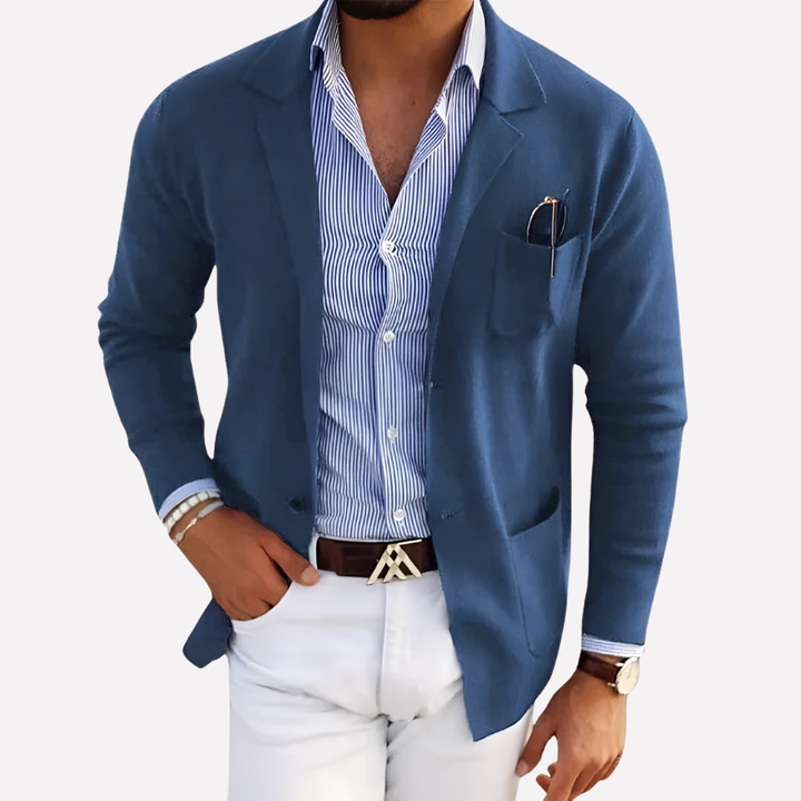 Elegant menns strikk blazer i mørk farge, perfekt for smart casual eller kontorstil.