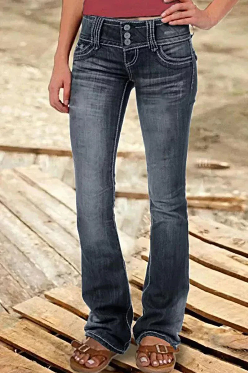 Dame bootcut jeans med høy midje, perfekt passform og myk denim for optimal komfort hele dagen.