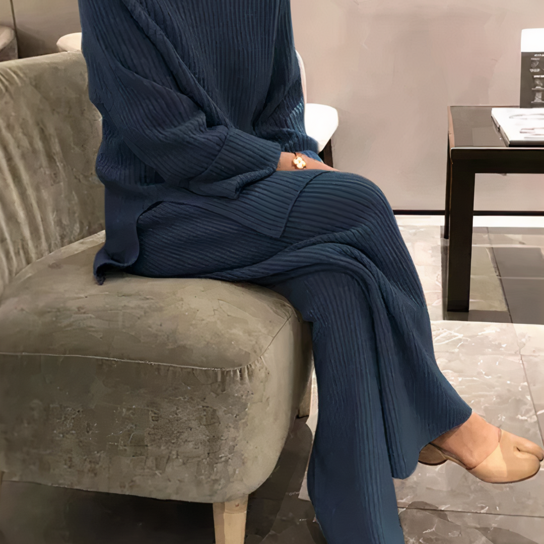 Moderne dame casual sett med strikket genser & bukser, perfekt for både vår- og høstklær med stil.