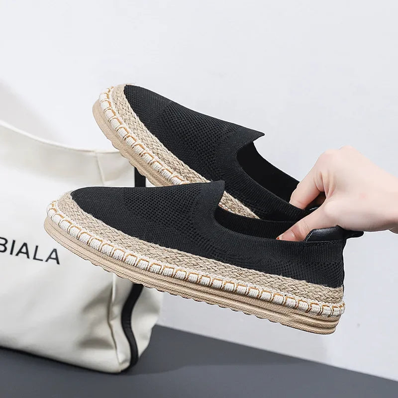 Allsidige dame espadriller, komfortable for strand, reise og hverdagsstil; med lett pustende design.