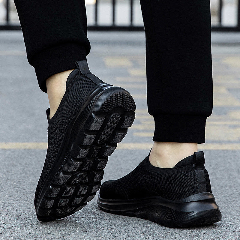 Dame sportssko: Sklisikker joggesko med godt grep. Slip-on design for enkel bruk, ideell for lett trening og fritid.