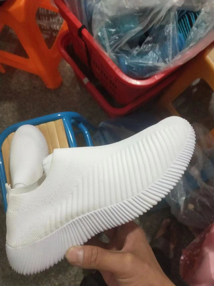 Allsidig dame slip-on joggesko, pustende og lett, perfekt for både fritid og hverdagsaktiviteter.