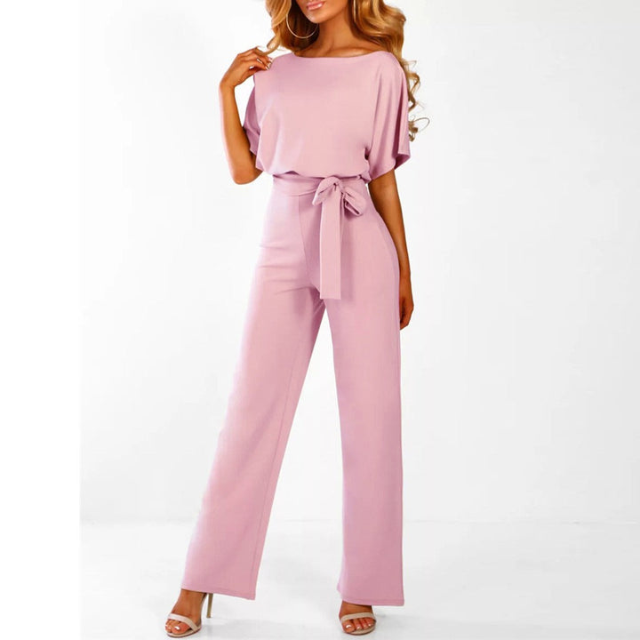 Belte damejumpsuit, elegant og allsidig. Perfekt for motekjole, festantrekk eller komfortabel hverdagsstil om sommeren.
