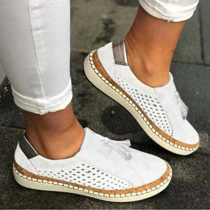 Pustende Dame Slip-Ons for sommer og vår. Lette hverdagssko som gir maksimal komfort for fritidsaktiviteter.