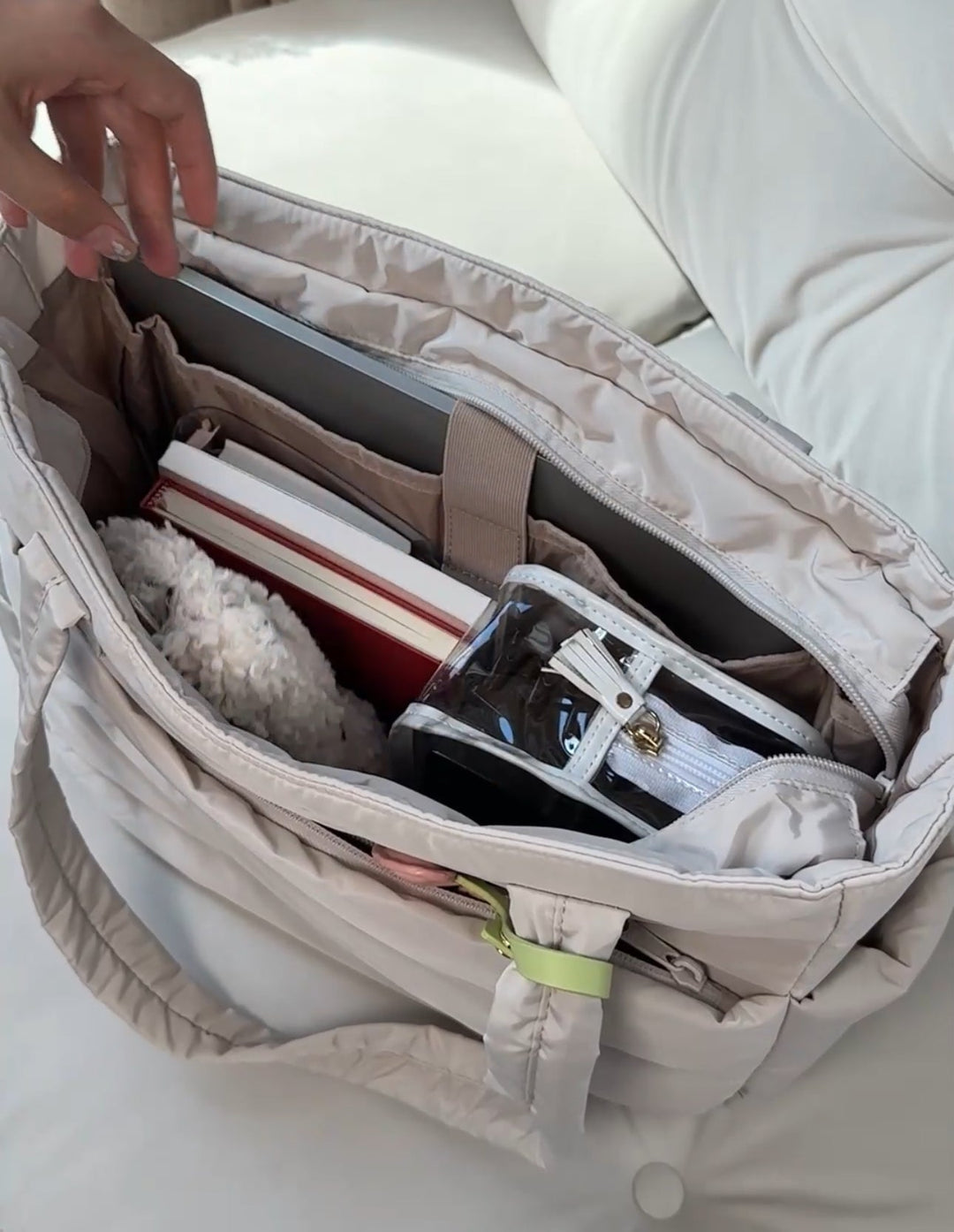 Allsidig puffer tote bag, romslig dameveske som passer som arbeidsveske, skoleveske eller fritidsveske.
