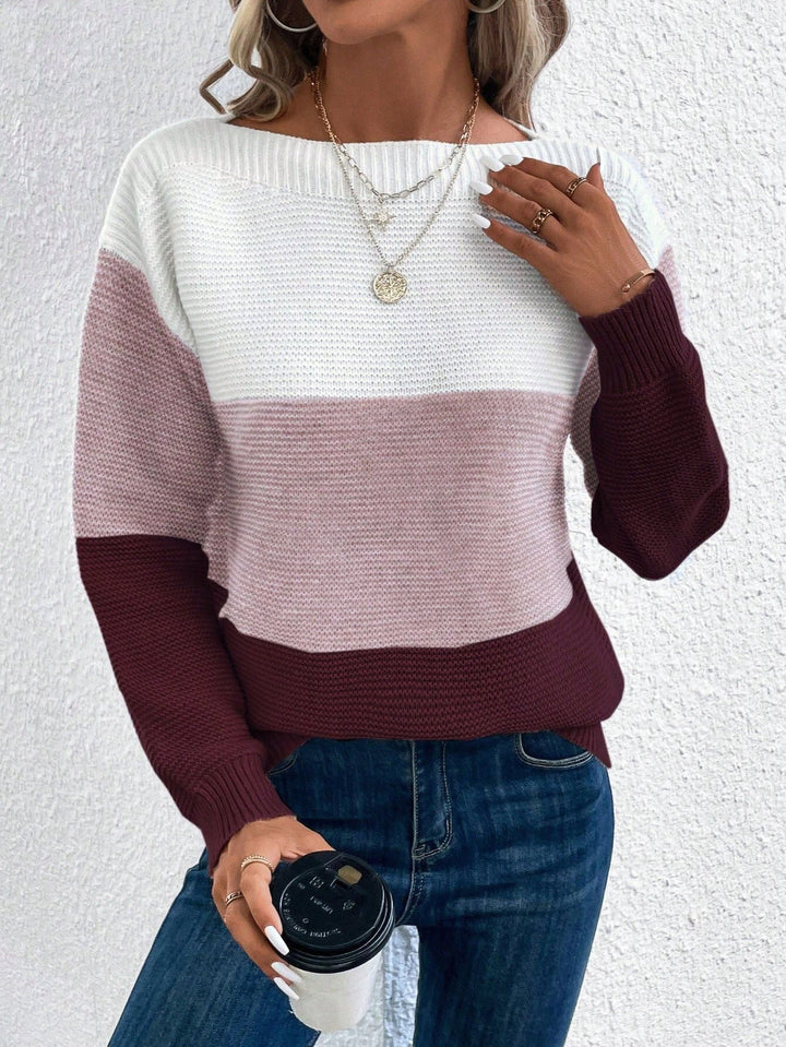 Allsidig damegenser stylet for en casual hverdagslook. Komfortabel og moderne langermet kvinnegenser.