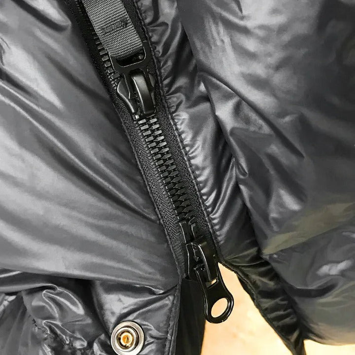 Komfortabel dunjakke for damer, vanntett og varm. Perfekt fritidsjakke som holder deg tørr og lun.