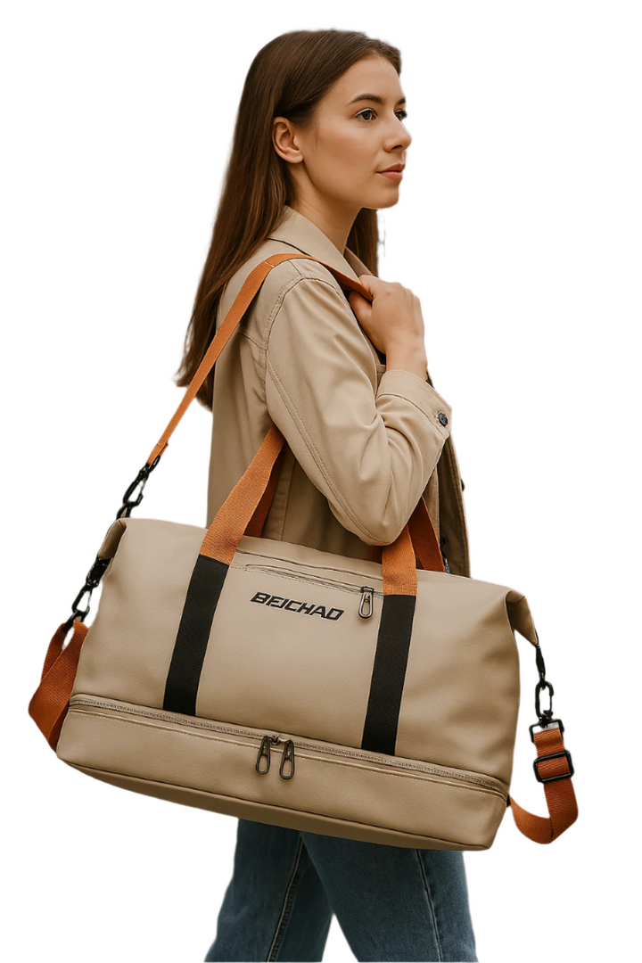 Stilfull Dame Tote Bag i nøytral farge. Romslig hverdagsveske med justerbar rem, perfekt skulderveske.