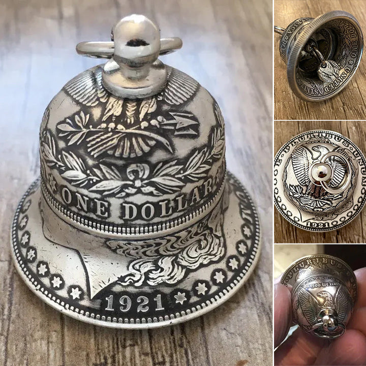 Klassisk veggklokke av legering, inspirert av Morgan sølvdollar mynt. Vintage dekorasjon til hjemmet.