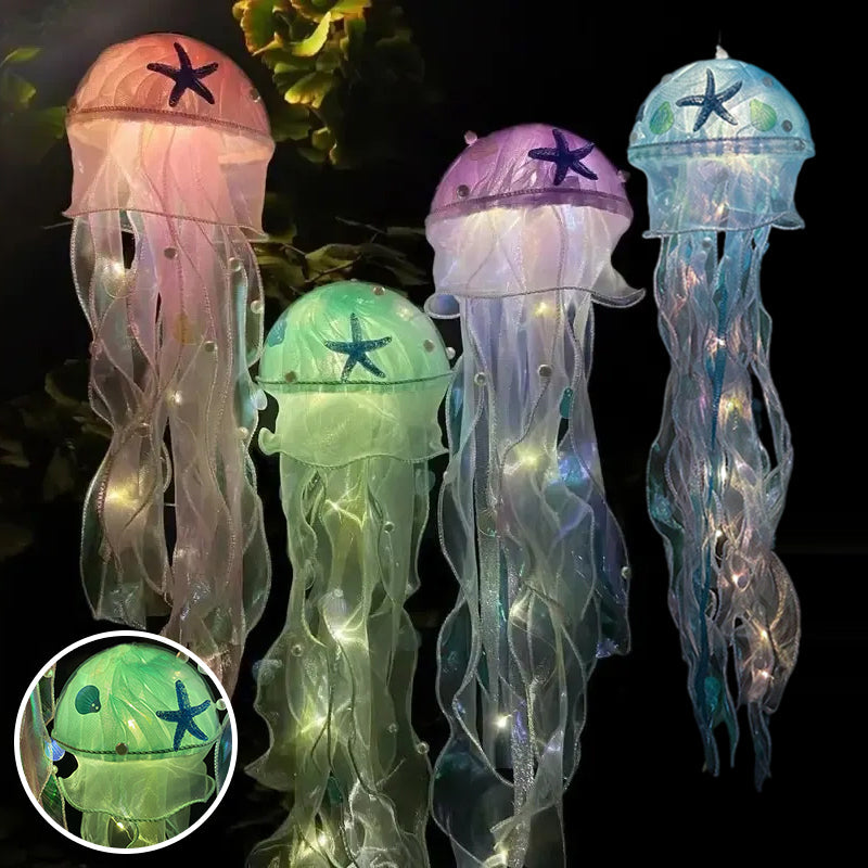 Magisk manetlampe med fargeskiftende LED-lys. Skaper rolig undervannsstemning i hjemmet.