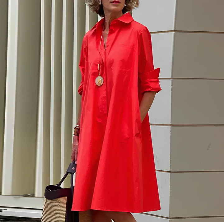 Elegant langermet midi kjole for kvinner, perfekt for både fest og hverdag. Komfortabel og flatterende vår-/sommerkjole.